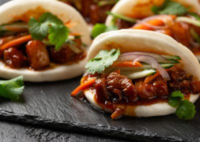 Dampfnudel Bao mit Schweinehaxe