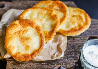 Lángos, der Klassiker