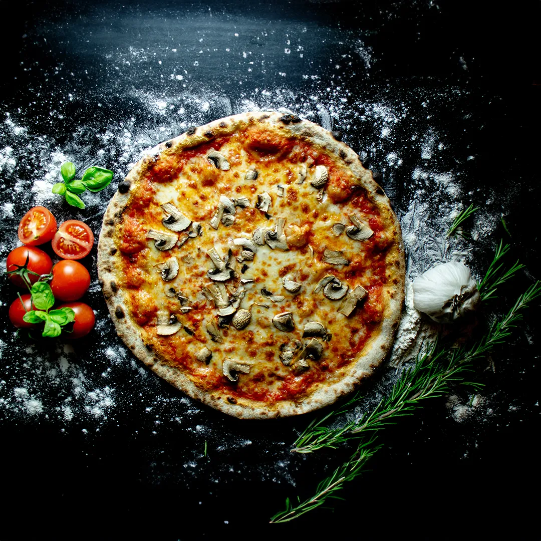 Pizza_Fungi Langosch klassisch a la Mama